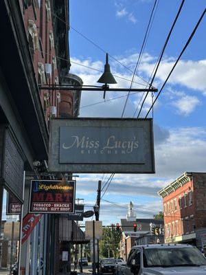 Miss Lucy's Kitchen by null