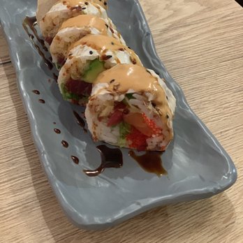 Kae Sushi - Giralda Roll - Sushi Bars Near Me - Coral Gables, Florida Kae Sushi - Giralda Roll - Sushi Bars Near Me - Coral Gables, Florida