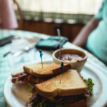 Teapot Dome - BLT with chili. - Breakfast & Brunch Near Me - Paw Paw, Michigan