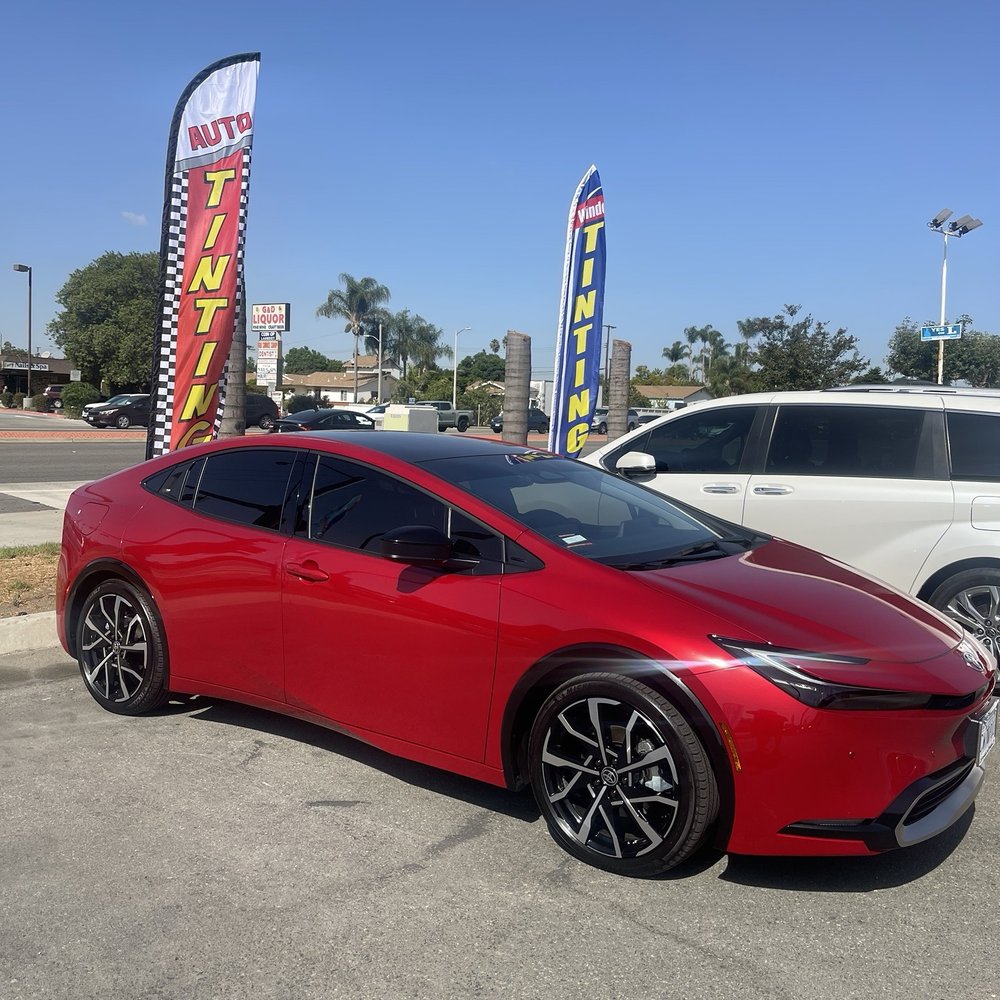He tinted it really good He tinted it really good