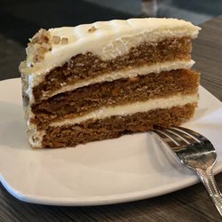 Gus' Italian Cafe & Sports Bar - Delicious, perfectly spiced carrot cake.