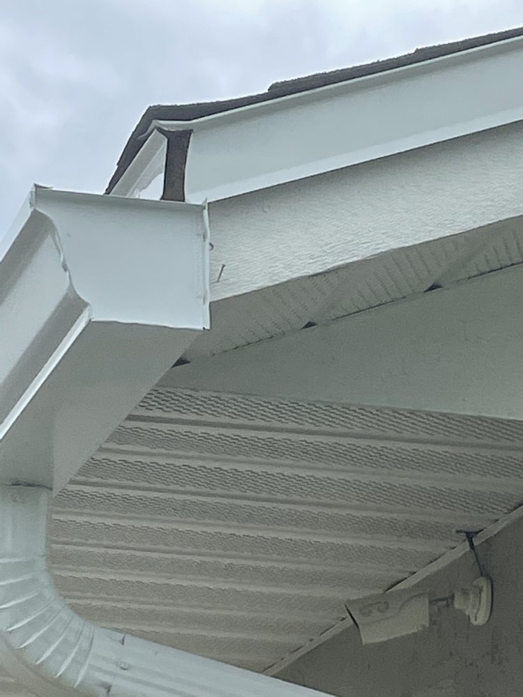 Slide of Sun Coast Roofing Services