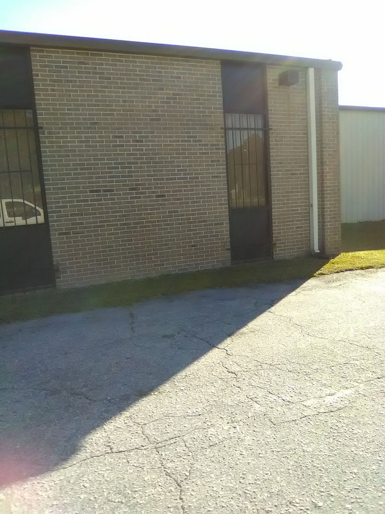 Slide of Clyde Nettles