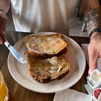 The Diner - Toast - Diners Near Me - Boynton Beach, Florida