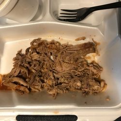 Stroud's Barbeque - This is what MY chicken plate looked like not like the photo shown.