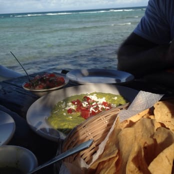 La Buena Vida - Guacamole & chips & salsas - Bars Near Me - Akumal, ROO La Buena Vida - Guacamole & chips & salsas - Bars Near Me - Akumal, ROO
