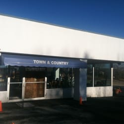 Parkway Animal Hospital - Store front in old auto dealer