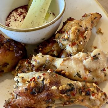 Monkeypod Kitchen - Happy hour chicken wings - New American Near Me - Lahaina, Hawaii