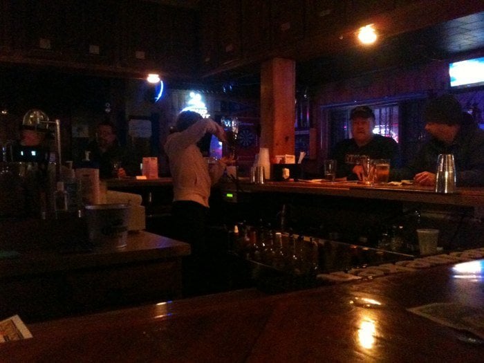 CRACKERS LOUNGE CLOSED 2083 Bridge St, Dracut, Massachusetts