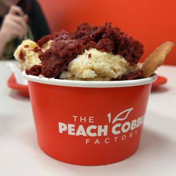 Peach Cobbler - Desserts Near Me - Elizabethtown, Kentucky Peach Cobbler - Desserts Near Me - Elizabethtown, Kentucky