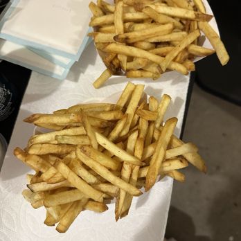 In-N-Out Burger - Overcooked fries - Fast Food Near Me - Northridge, California