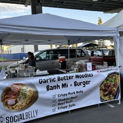 Mira Mesa Farmer's Market - The set up