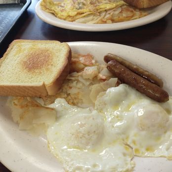 John & Loreta Family Restaurant - Eggs over easy - Breakfast & Brunch Near Me - Parma, Ohio