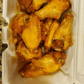 Mr. Wingz and Mrs. Thingz - Food Trucks Near Me - Durham, North Carolina