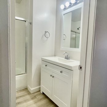 Aaron's Painting - Painters Near Me