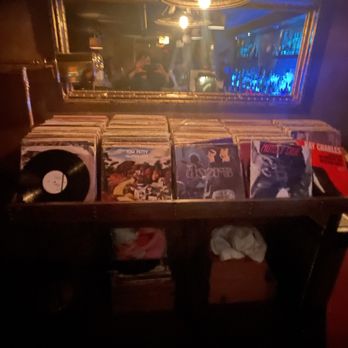 Sunset & Vinyl - Cocktail Bars Near Me - Los Angeles, California Sunset & Vinyl - Cocktail Bars Near Me - Los Angeles, California