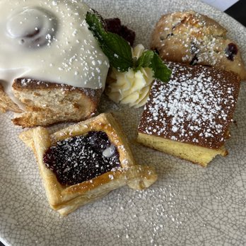 A'Bouzy - Champagne Bars Near Me - Houston, Texas A'Bouzy - Champagne Bars Near Me - Houston, Texas