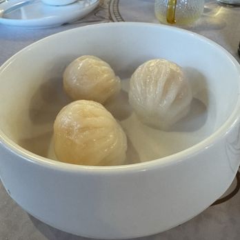Lin Handmade Dumplings - 4 Piece Crystal Shrimp Dumplings - Dim Sum Near Me - Seattle, Washington
