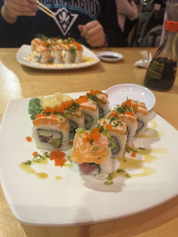 Spicy 9 Sushi Bar & Asian Restaurant