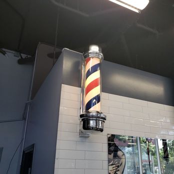 United Electric - Spinning barber pole - Electricians Near Me - San Diego, California United Electric - Spinning barber pole - Electricians Near Me - San Diego, California