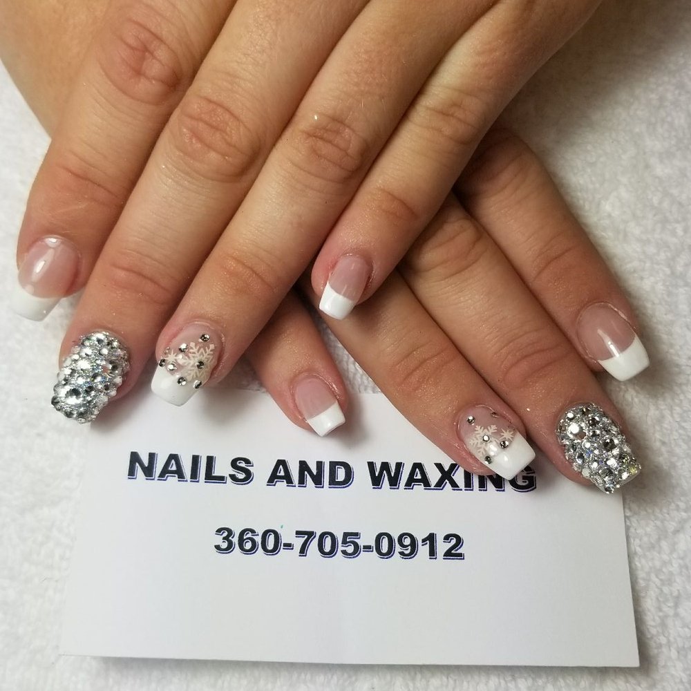 Snowflake Winter Nails by Chelsea Snowflake Winter Nails by Chelsea