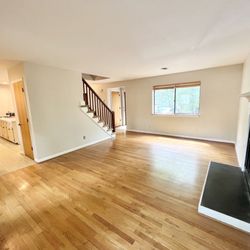 Rodney's Painting Service - Living Room after.