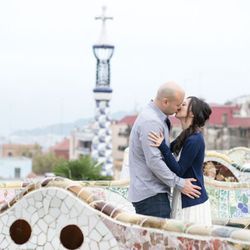 Natalia Photography - Engagement photo shoot in Parc Guell | by Natalia Photography