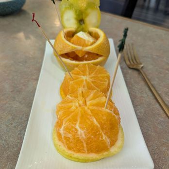 Sushibucks - After dinner oranges - Japanese Near Me - Albuquerque, New Mexico