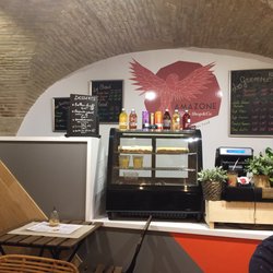 Amazone Coffee Shop & Co - Inside