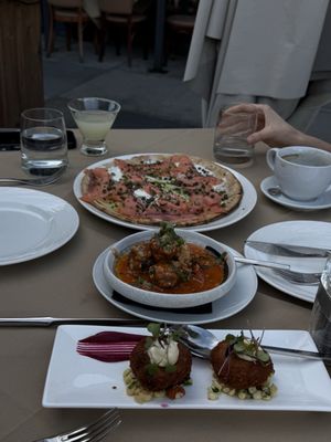 Central Park Bistro by null