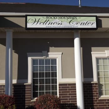 Rocky Mountain Wellness Center - Our outer sign in Syracuse, UT - Chiropractors Near Me - Syracuse, Utah Rocky Mountain Wellness Center - Our outer sign in Syracuse, UT - Chiropractors Near Me - Syracuse, Utah