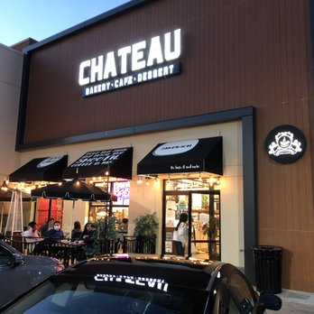 Chateau De Chantilly Cafe - Promising exterior. - Bakeries Near Me - Chantilly, Virginia