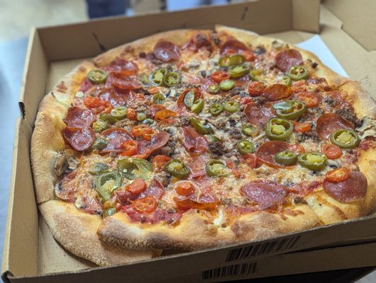 Pizza by Yandys (New York and detroit style pizza) by null