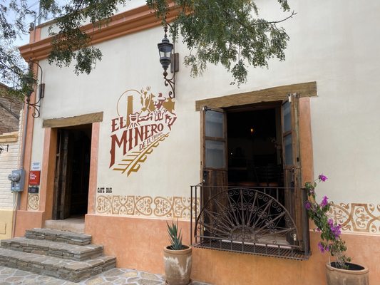 El Minero de El Triunfo restaurante bar by null