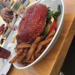 Le Carre des Gourmets - Le Provençal * Steack de Taureau - Courgettes - Fromage - Galette pomme de terre - Salade UN DÉLICE !