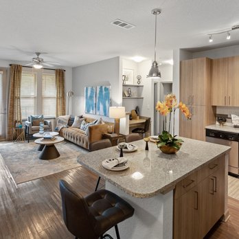 Integra 289 Exchange - Apartments Near Me - DeBary, Florida Integra 289 Exchange - Apartments Near Me - DeBary, Florida