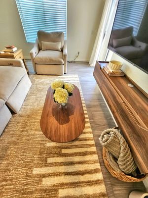 Town home in Carlsbad, Ca. - Beautiful town home cleaned by Salt + Sparkle in Carlsbad, Ca. Town home in Carlsbad, Ca. - Beautiful town home cleaned by Salt + Sparkle in Carlsbad, Ca.