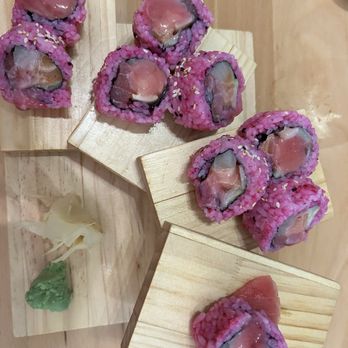 Somo Kitchen & Sushi - Richmond St Roll with dragonfruit rice - Sushi Bars Near Me - Providence, Rhode Island Somo Kitchen & Sushi - Richmond St Roll with dragonfruit rice - Sushi Bars Near Me - Providence, Rhode Island
