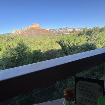 Hideaway House - Patio seating - Pizza Near Me - Sedona, Arizona Hideaway House - Patio seating - Pizza Near Me - Sedona, Arizona