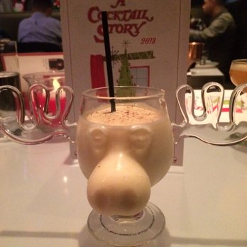 CH Distillery - Holiday drink - Cocktail Bars Near Me - Chicago, Illinois CH Distillery - Holiday drink - Cocktail Bars Near Me - Chicago, Illinois