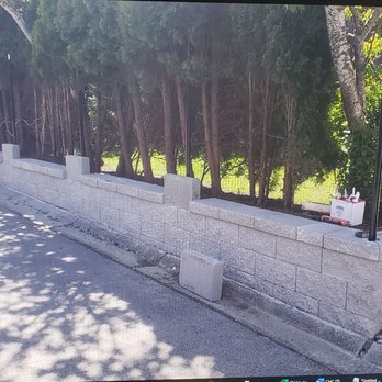 Guesta Flores Hardscape - Landscaping Near Me - Vancouver, British Columbia Guesta Flores Hardscape - Landscaping Near Me - Vancouver, British Columbia