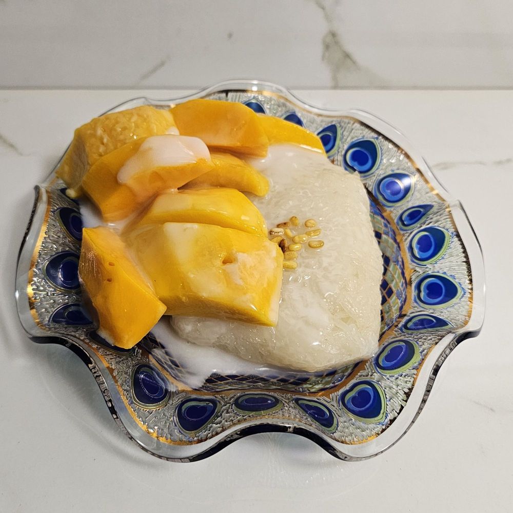 Bay - Mango Sticky Rice - Thai Near Me - Jersey City, New Jersey