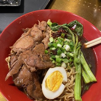 Bear Noodle Bar - Taiwanese Beef Noodle Soup - Noodles Near Me - Big Bear Lake, California Bear Noodle Bar - Taiwanese Beef Noodle Soup - Noodles Near Me - Big Bear Lake, California