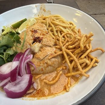 Tee Rak - Khao soi - Thai Near Me - St. Louis, Missouri Tee Rak - Khao soi - Thai Near Me - St. Louis, Missouri