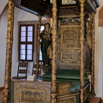 Plassenburg Kulmbach - Bett - Museums Near Me - Kulmbach, BY Plassenburg Kulmbach - Bett - Museums Near Me - Kulmbach, BY