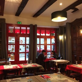 Crêperie Saint Patern - interior - Creperies Near Me - Vannes, 56 Crêperie Saint Patern - interior - Creperies Near Me - Vannes, 56