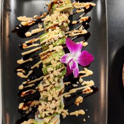 Sam Sushi  Art & Music