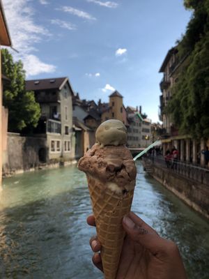 Glacier des Alpes by null