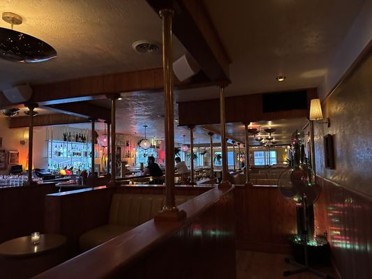 The Ripple Room by null