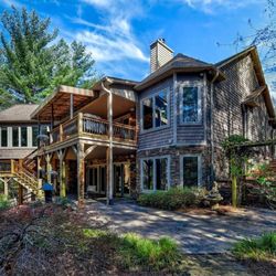 Lake James Team - Keller Williams Unified - House for sale in SouthPointe on Lake James, NC.
http://nclakejames.com/property-detail.cfm?mls=3379573